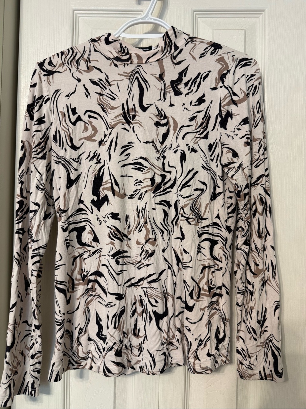 Mock neck long sleeve